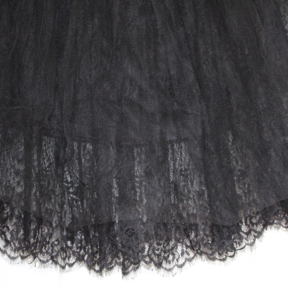 Mid length lace midi skirt with tile overlay and elastic waistband - Picture 2 of 7